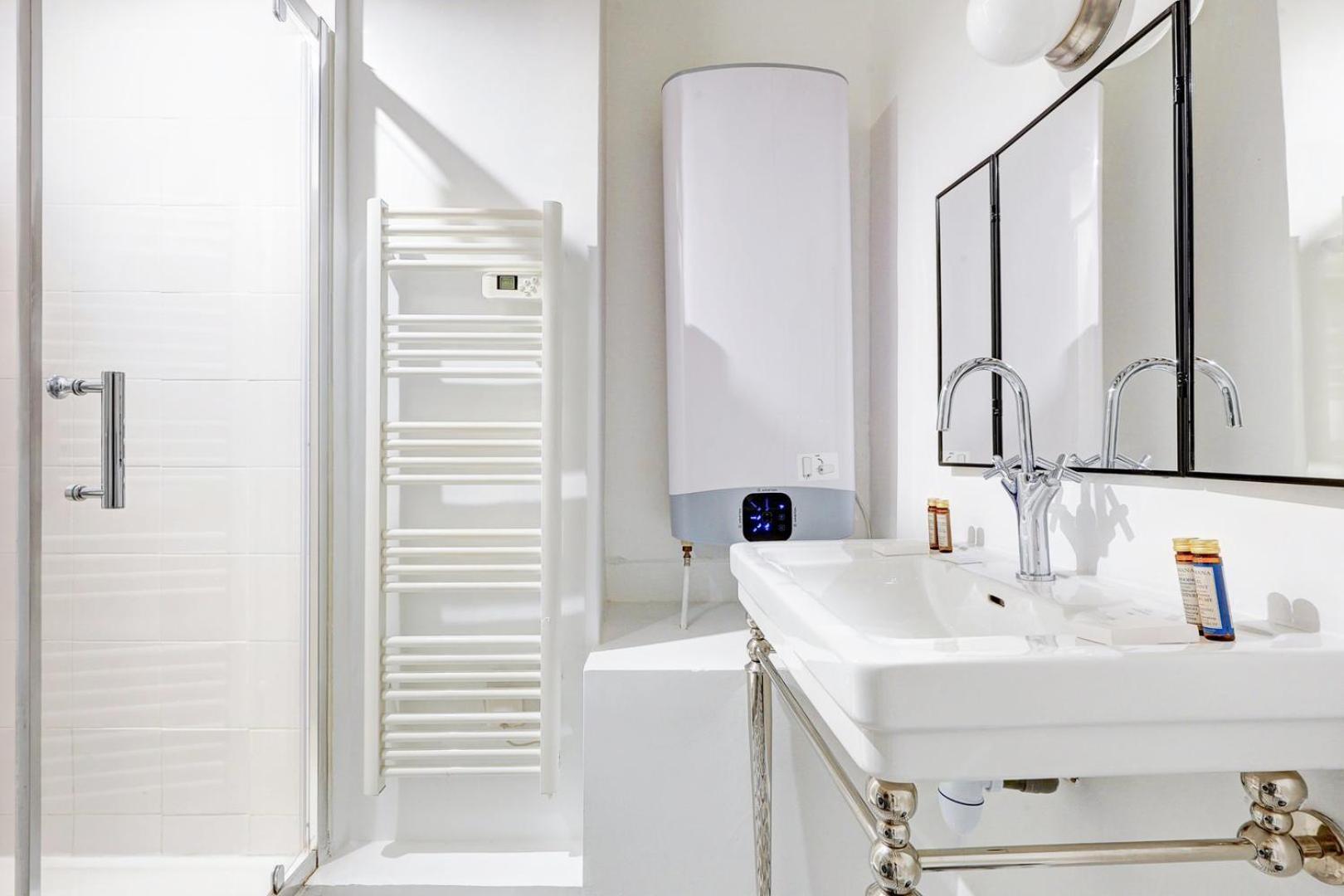 Bluestay 283 - Superbe Appartement Dans Le Marais Paris Eksteriør billede